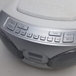 Philips AZ215S/05 Compact Portable CD Soundmachine + FM Radio [White]