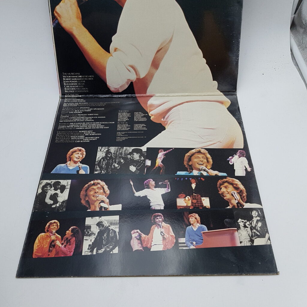 BARRY LIVE IN BRITAIN (1982) Barry Manilow LP Vinyl Record ARTV 4 [G+] | Image 7