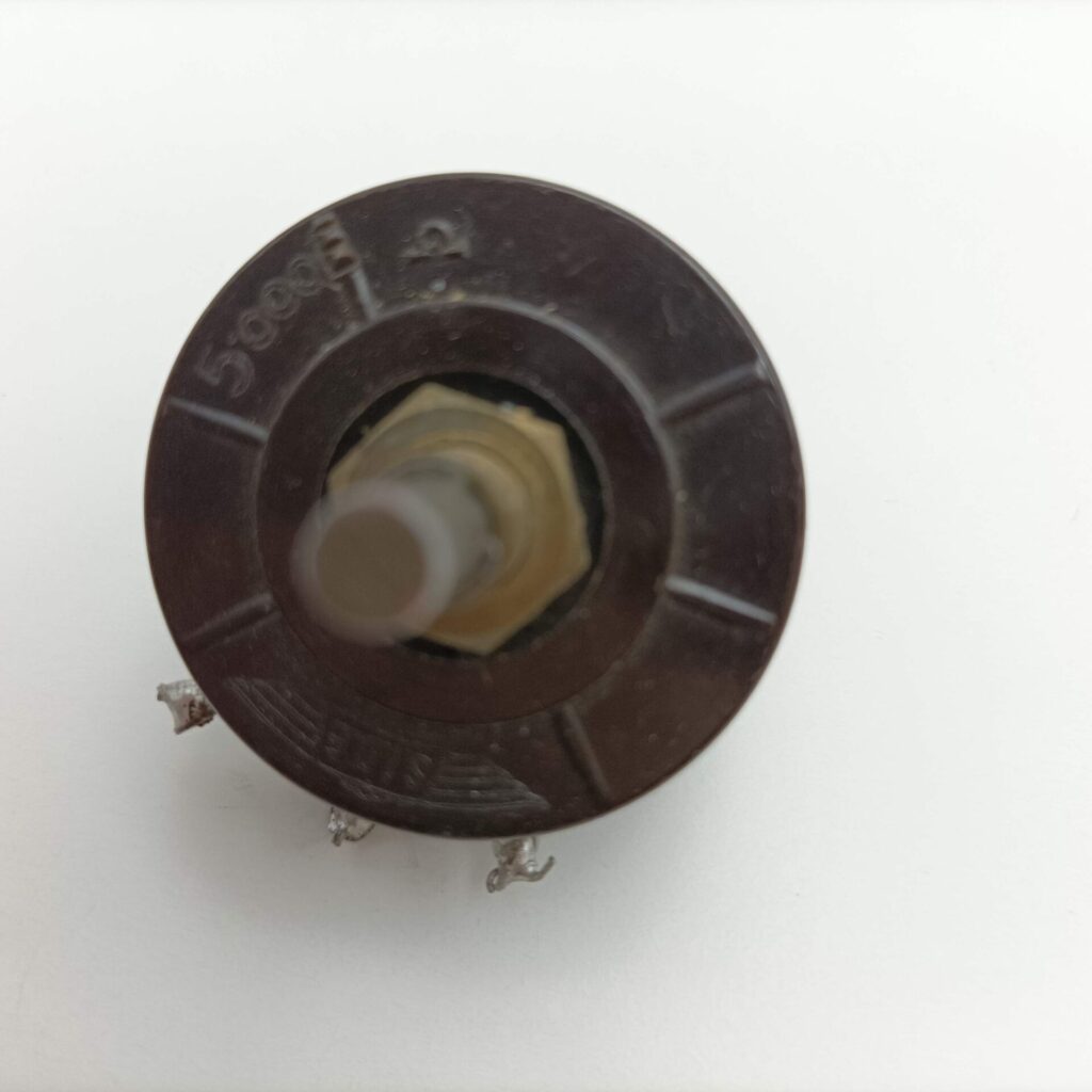 Vintage S.I.D.E 5000Ω Bakelite Switched Potentiometer (Valve Radio / TV etc.) G+ | Image 1
