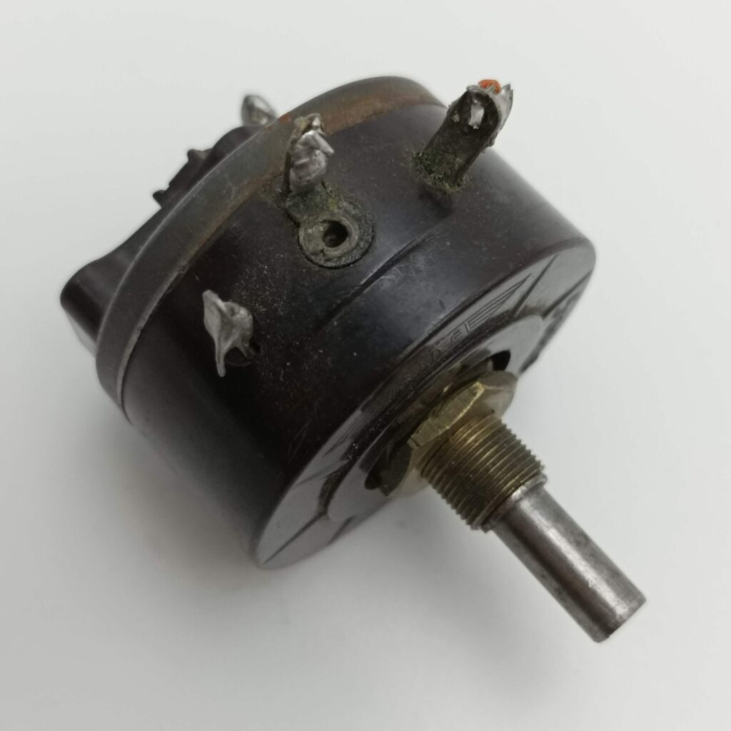 Vintage S.I.D.E 5000Ω Bakelite Switched Potentiometer (Valve Radio / TV etc.) G+ | Image 4