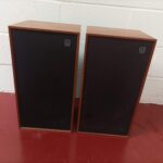 Vintage Pair of Wharfedale Glendale XP2 Speakers [G] 40W 6Ω | Cabinet Wear | Image 1