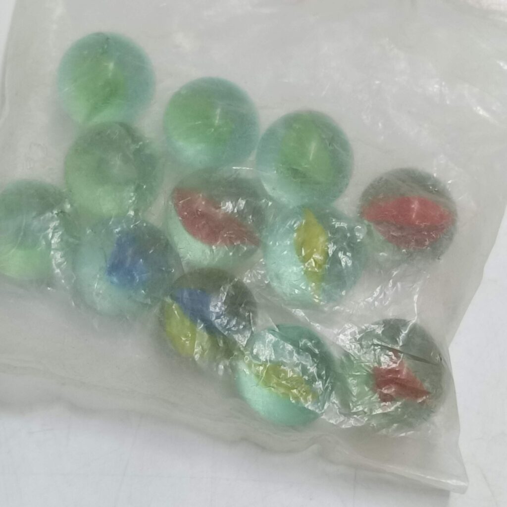 Vintage Packet of 12 Glass Marbles [Unused] Ex-Shop Stock [G] Hand Brand | Image 2