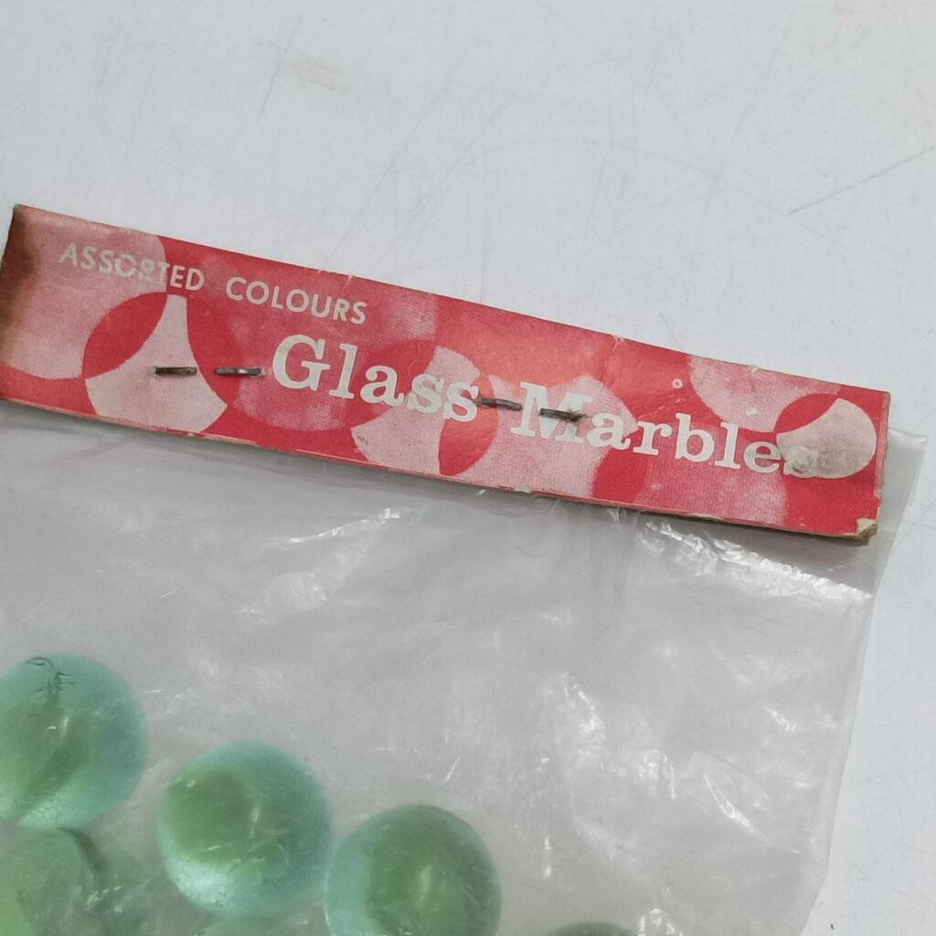 Vintage Packet of 12 Glass Marbles [Unused] Ex-Shop Stock [G] Hand Brand | Image 3