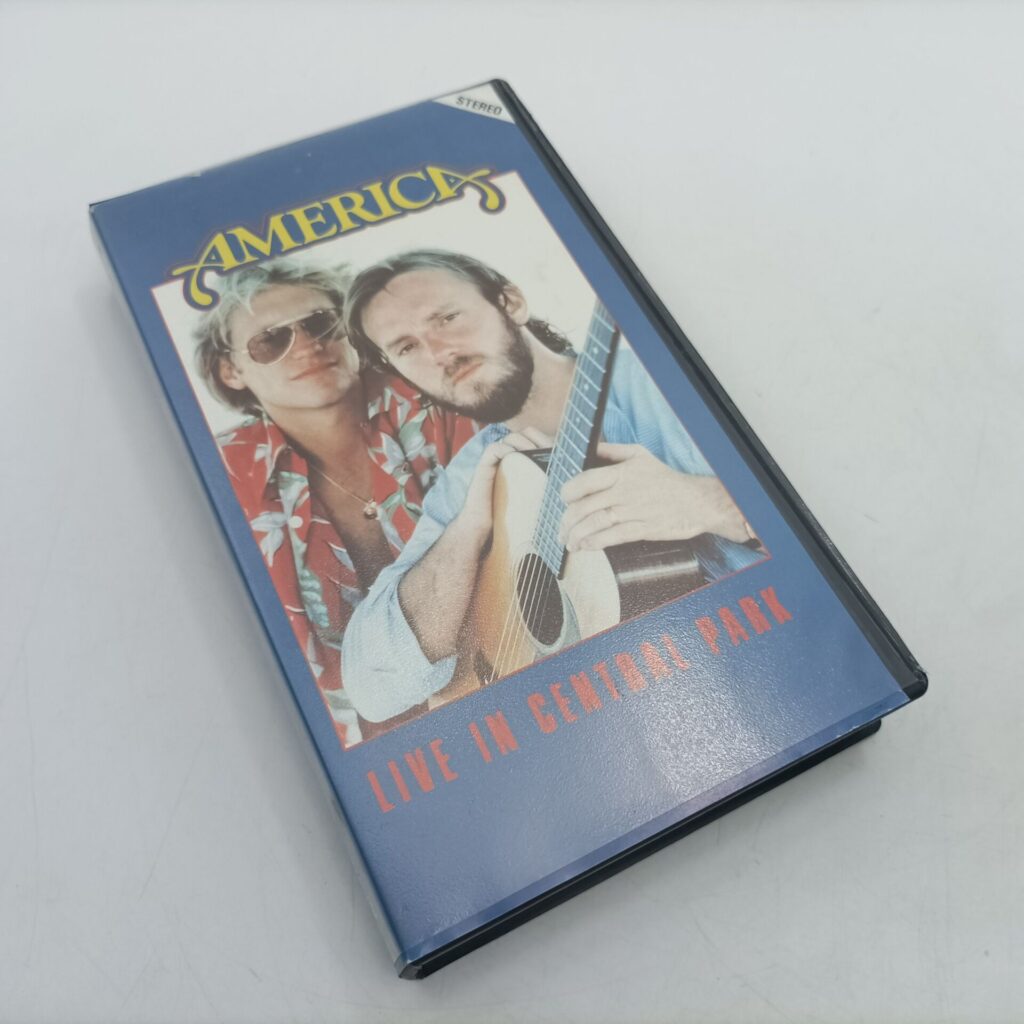 America - Live in Central Park (1981) Pre-Cert Betamax Video [VG+] UK PAL | Image 2