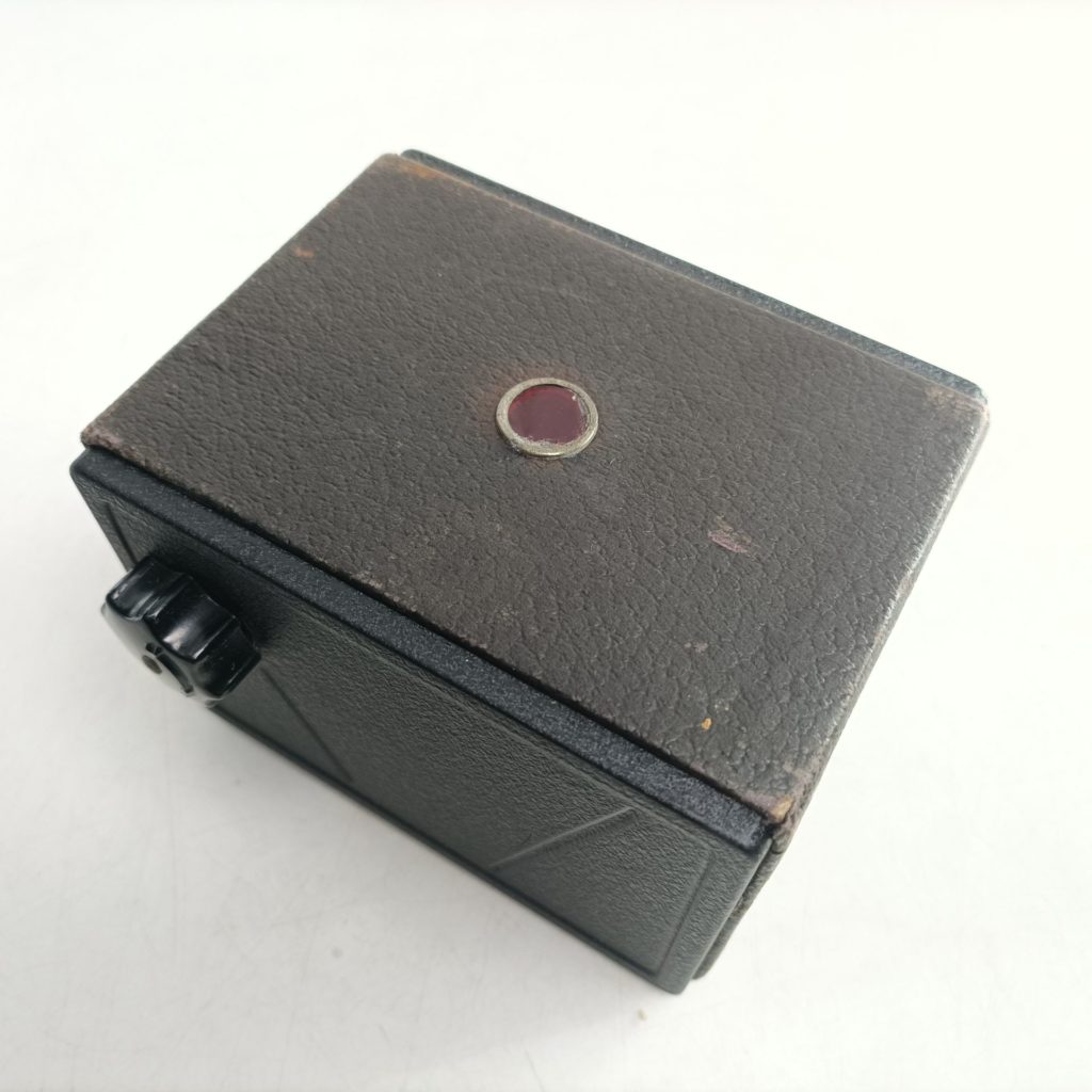 Vintage 1930/40's Kenilworth Model II Box Camera | 120 Film [G+] Untested | Image 4