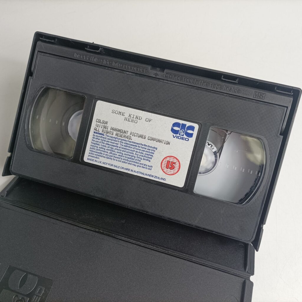Some Kind Of Hero (1981) VHS Video [G+] CIC Video / Paramount | Richard Pryor | Image 4
