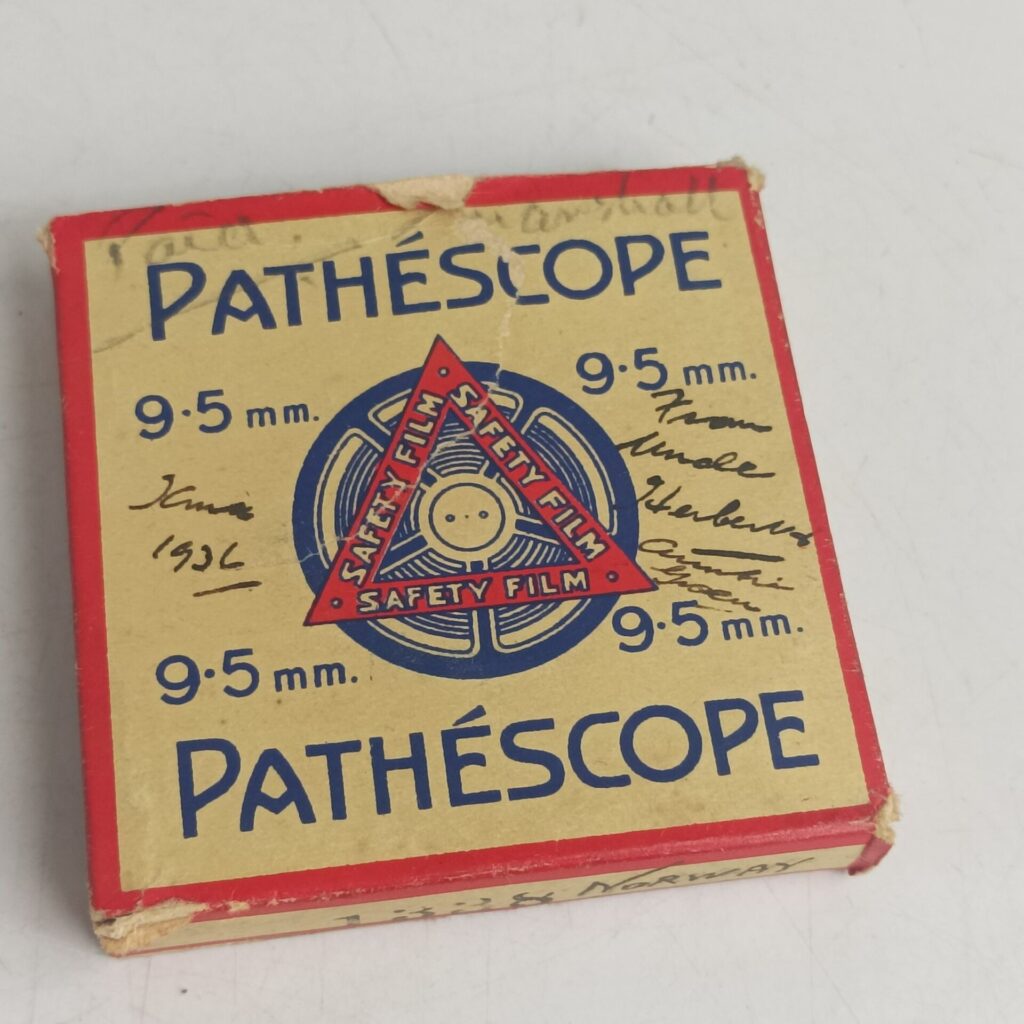 Vintage Pathescope 9.5mm (Baby) Boxed Film NORWAY [G+] Box Wear (1936) | Image 1