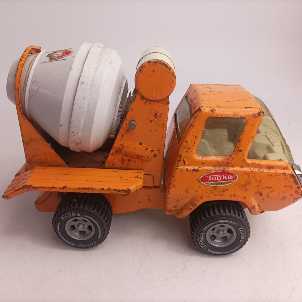 Vintage 1970s TONKA Cement Mixer [F] 22cm Pitted Paintwork / Rust Spots (Restoration) | Image 3